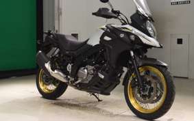 SUZUKI Vストローム650XTA 2023 C733M