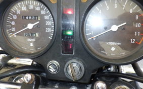 SUZUKI GS750 GS750D