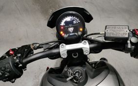 TRIUMPH TRIDENT 660 LGL10U