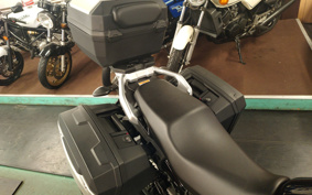 SUZUKI STROM 250 DS11A