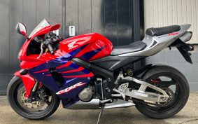 HONDA CBR600RR 2005 PC37