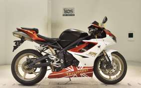 TRIUMPH DAYTONA 675 2010