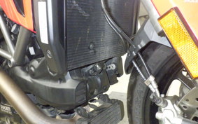 DUCATI HYPERSTRADA 939