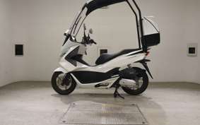 HONDA PCX125-2ﾔﾈﾂｷ 1997 JF56