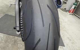 YAMAHA YZF-R6 2006