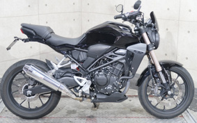 HONDA CB250R MC52