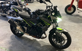 KAWASAKI Z400 2023 EX400L