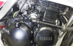 YAMAHA FZ400 R 1984 46X