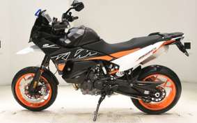 KTM 890 SMT 2026