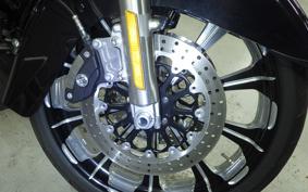 HARLEY FLHX 1690 2013
