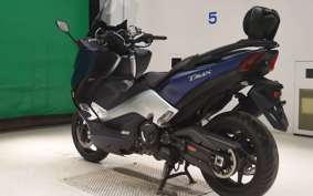 YAMAHA T-MAX 530 DX 2017 SJ15J