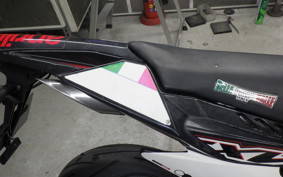APRILIA SXV550 2006