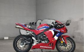 HONDA CBR600RR 2022 PC40