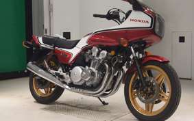 HONDA CB750F B 1981 RC04