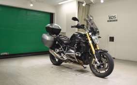 BMW R1200R 2015