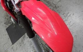 HONDA CRF125F JE03