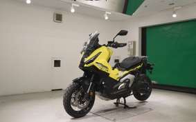 HONDA X-ADV 750 2025 RH21