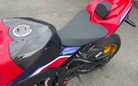 HONDA CBR1000RR-R FB SP 2022 SC82