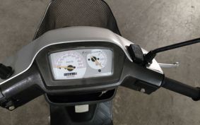 SUZUKI ADDRESS V100 CE13A