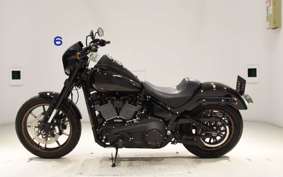 HARLEY FXLRS1870 2021