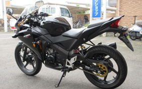 HONDA CBR125R JC50