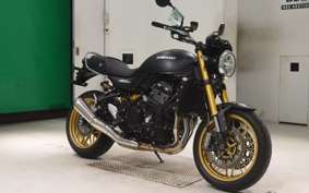 KAWASAKI Z900RS SE 2025 ZR900K