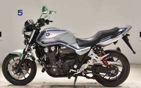 HONDA CB1300SF SUPER FOUR Gen. 3 2024 SC54