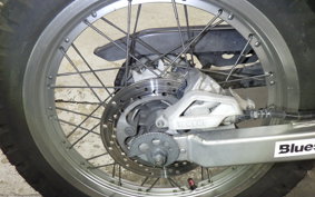 YAMAHA SEROW 250 Gen.2 2000 DG17J