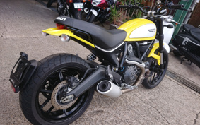 DUCATI  DUCATI  SCRAMBLER  ICON  2018 K102