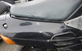 SUZUKI VECSTAR 125 2005 CF42A