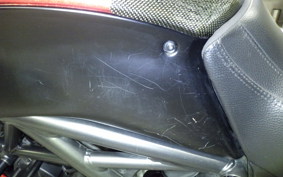DUCATI DIAVEL 2015