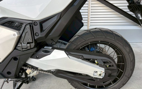 HONDA X-ADV 750 2025 RH21