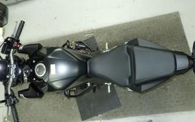 HONDA CB650R E-Clutch 2025 RH17