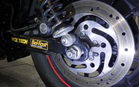 HARLEY XL883R 2005