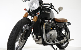 TRIUMPH BONNEVILLE T120 2017 DAD75H