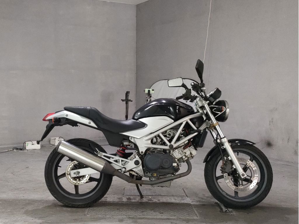 Фото Honda VTR 250 2009 с японского аукциона