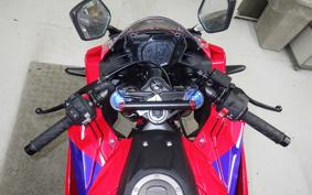 HONDA CBR250RR A MC51