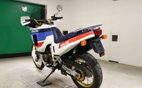 HONDA AFRICA TWIN 650 1988 RD03