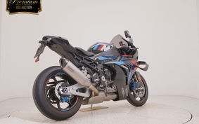 BMW M1000RR 2025