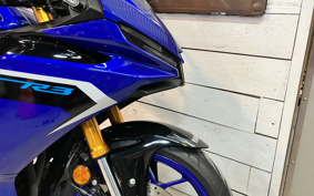 YAMAHA YZF-YZF-R3 ABS 2025 RH25J