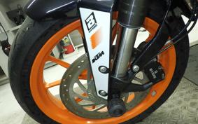 KTM 390 DUKE 2015