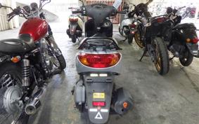 YAMAHA AXIS 125 TREET