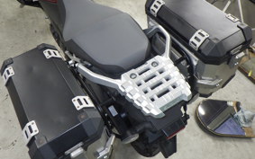 SUZUKI Vｽﾄﾛｰﾑ1000A 2015 VU51A