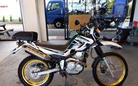 YAMAHA SEROW 250 DG17J