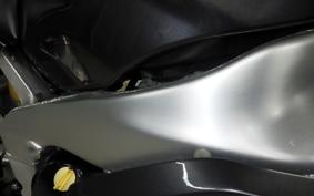 YAMAHA YZF-R1 2001