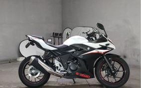SUZUKI GSX250R DN11A