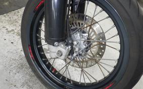 HONDA XR400 MOTARD 2007 ND08