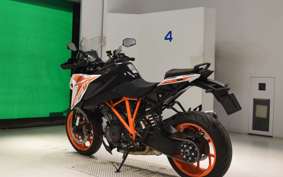 KTM 1290 SUPER DUKE GT 2025