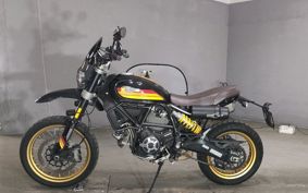 DUCATI SCRAMBLER DESERT SU RED KB01JA