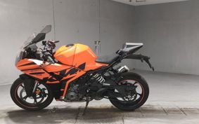 KTM 390 RC 2023 JYJ40